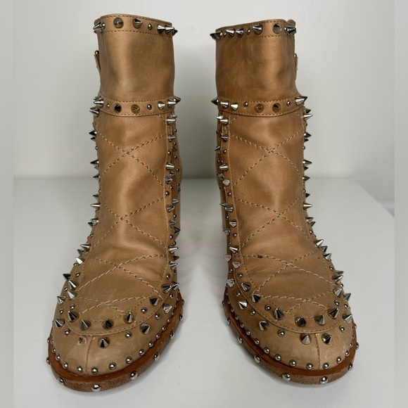 Laurence Dacade Badley Studded Paris Leather Ankle Boots - Parisian Elegance - Picture 2 of 8